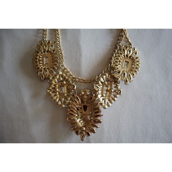 Chunky Necklace Gold Toned Chain Red White Stones Rhinestone Statement 18" - Picture 9 of 11